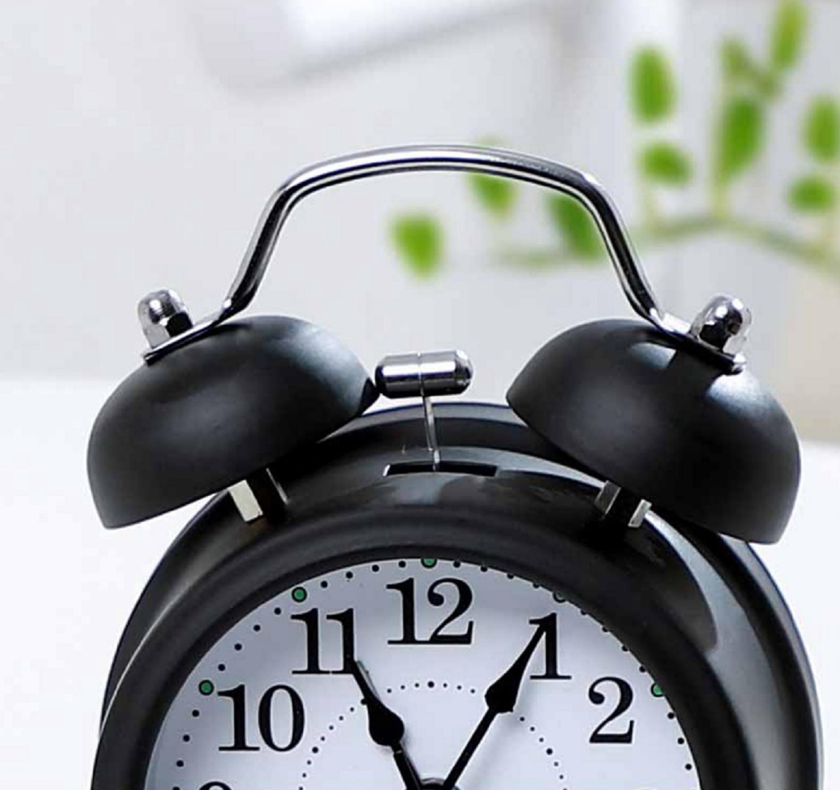 Retro klasický budík s LED podsvietením